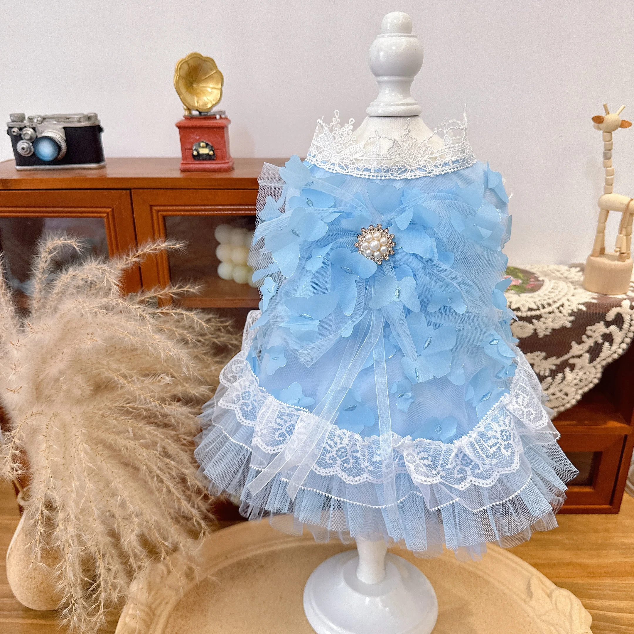 

Blue Butterfly Lace Yarn Party Princess Dress For Small Medium Dogs Chihuahua Yorkshire Poodle Puppy Dog Outerwear Pet Clothes