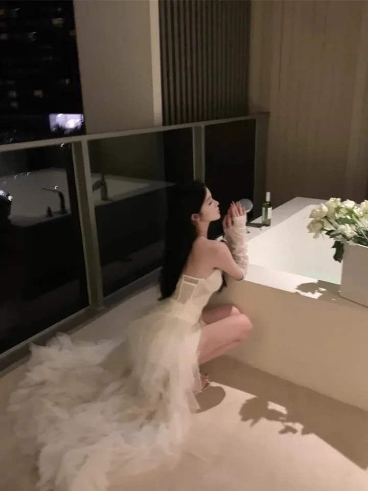 당신의 특별한 날을 위한 완벽한 드레스