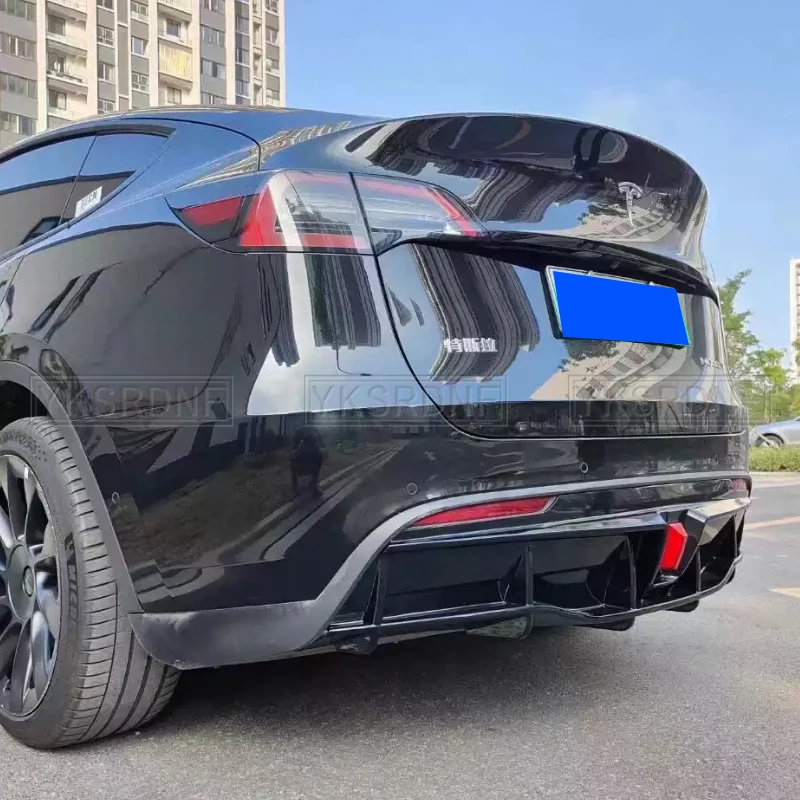 For Tesla Model 3 2018-2023 4-Door Rear Bumper Diffuser Lip ABS Carbon Fiber Look Car Boot Splitter Guard Spoiler Plate