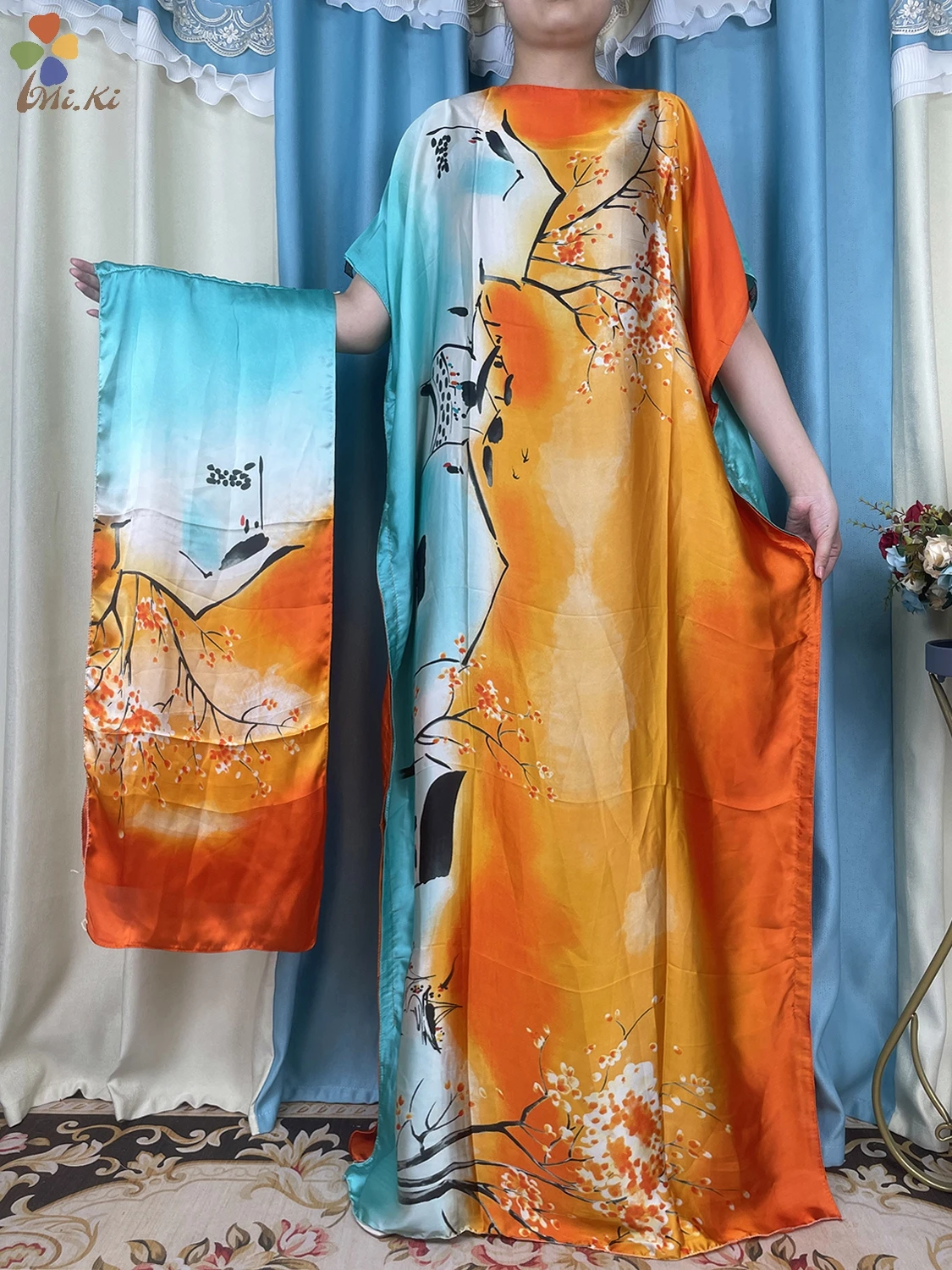 2024 Hot Selling New African Women Printed Loose Fitting Dress Dubai Maxi Traditional Silk Fabric Islamic Casual Party Clothing