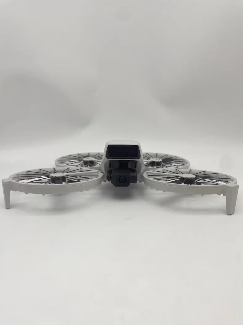 Drone professionnel Flip RC-N3/RC2 4K HDR 31min, téléphone affichant l'interface de contrôle