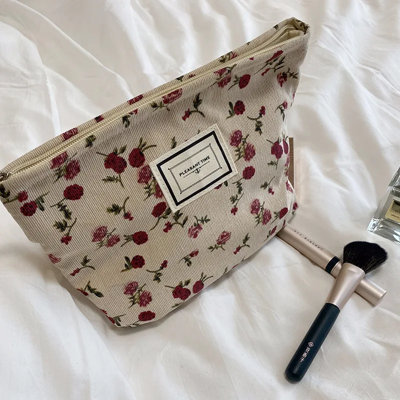 Large Women Leopard Cosmetic Bag Canvas Waterproof Zipper Make Up Bag Travel Washing Makeup Organizer Beauty Case 2024 4