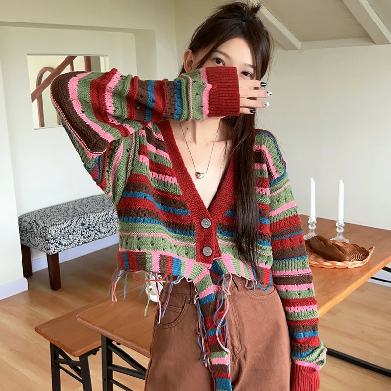 

Lady V Neck Buttons Short Length Sweater Women Vintage Striped Cardigans 2023 Autumn Tassel Casual Jumpers Ourdoor Sweters