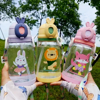 만화 공룡 모양 어린이 물병, 실리콘 빨대 어깨 스트랩, 누출 방지, 어린이 학교 직송, 600ml