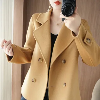 Autunno Inverno Donna Designer di lusso Cappotto termico corto di lana Lady Fashion Comodo cappotto grigio cammello di farina d'avena 1