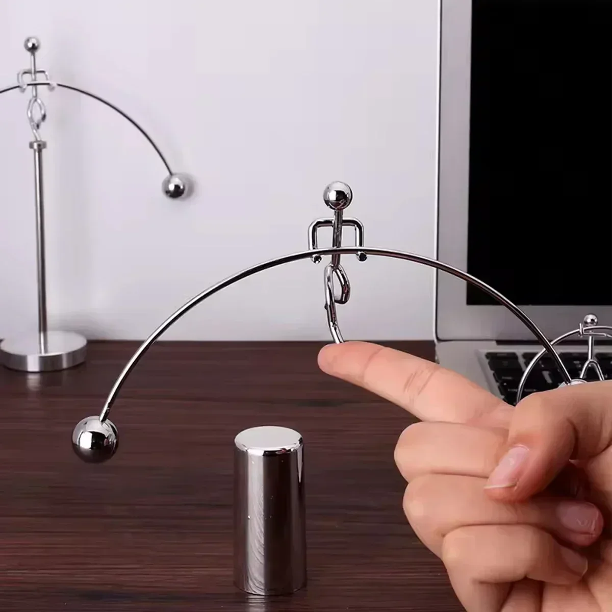 Iron Man Weightlifting Home Accessories
