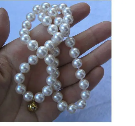 

classic 8.5-9mm natural Japanese Akoya white pearl necklace 18inch