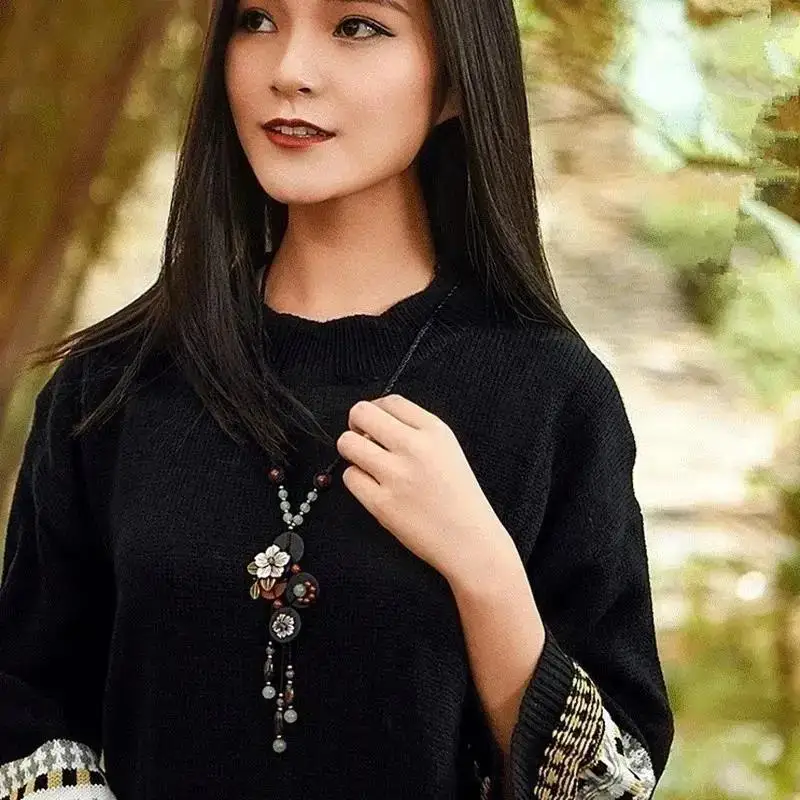 Ethnic Style Creative Turquoise Wooden Jewelry Tassel Necklace Vintage Jade Long Sweater Chain Bohemian Wooden Pendant Necklace