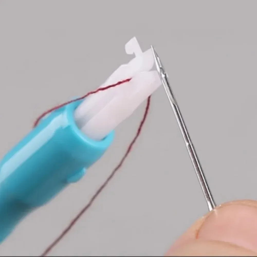 Needle Threader Sewing Machine Fittings Automatic Needle Threader DIY Tool Home Hand Quick Sewing Machine Device Thread Auto Needle Cross Stitch Sewing Accessories
