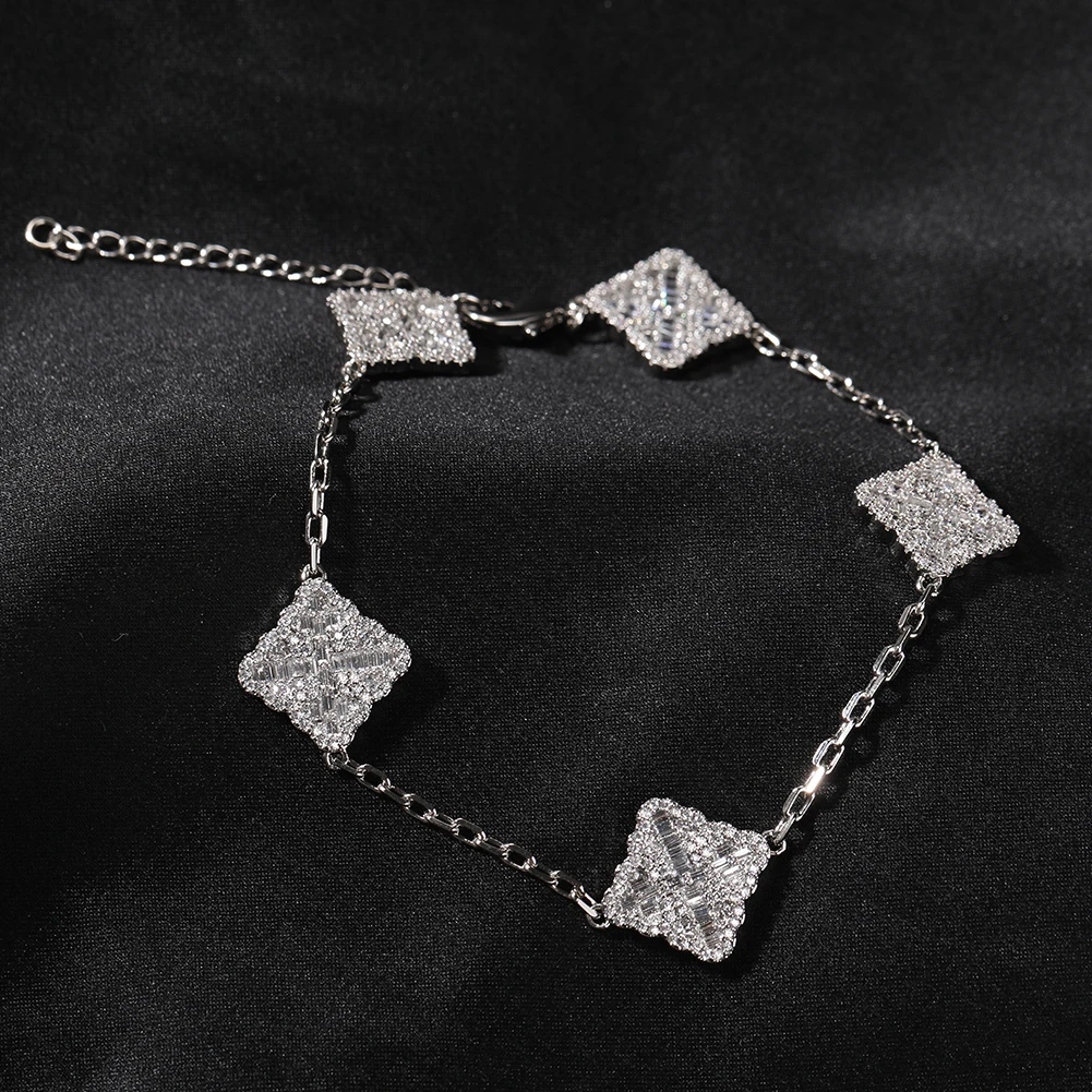 Uwin Four Leaf Clover Bracelet Baguetter CZ Iced Out Luxury Bling Bangles Jewelry Women Accessories For Gift