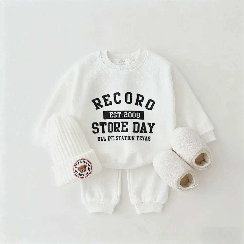 Brief Gedruckt Sweatshirts + Hosen Baby Neue Mode Casual Kostüm Lange ärmeln Outfits Für Jungen Und Mädchen Casual Trendy 2 stücke – Detail 2