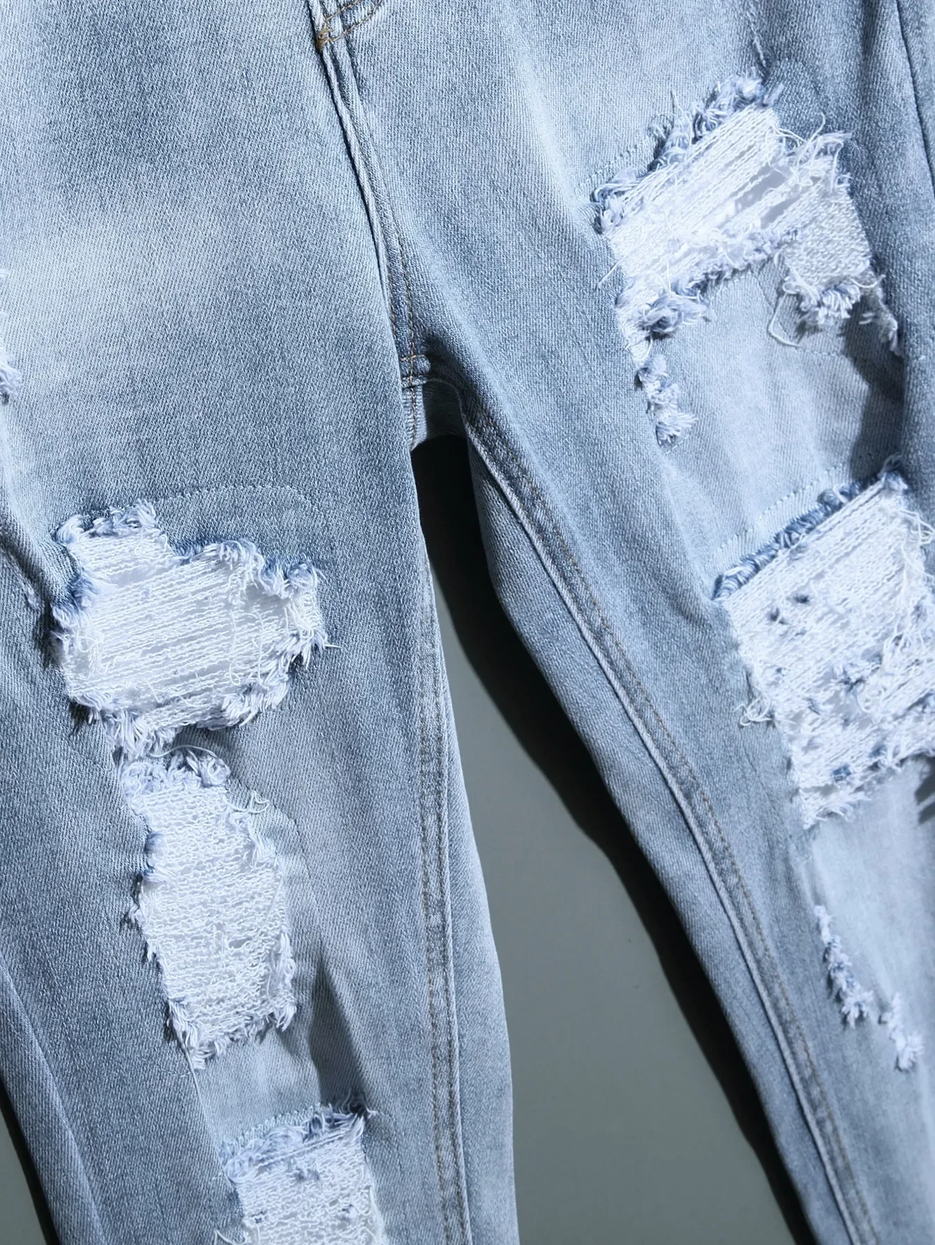 Men's Ripped Jeans Autumn Designer Slim Fit Black Blue Denim Pants Male Jeans Distressed Destroyed Trousers