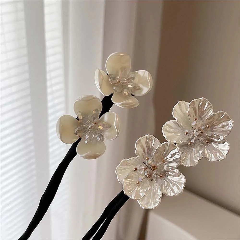 Fascia Roller Bigodino Per Capelli Donut Bun Maker Shell Flower Fluffy Lazy Hair Styling Hairpin Girl Magic Hairstyle Ring Twisted Tool