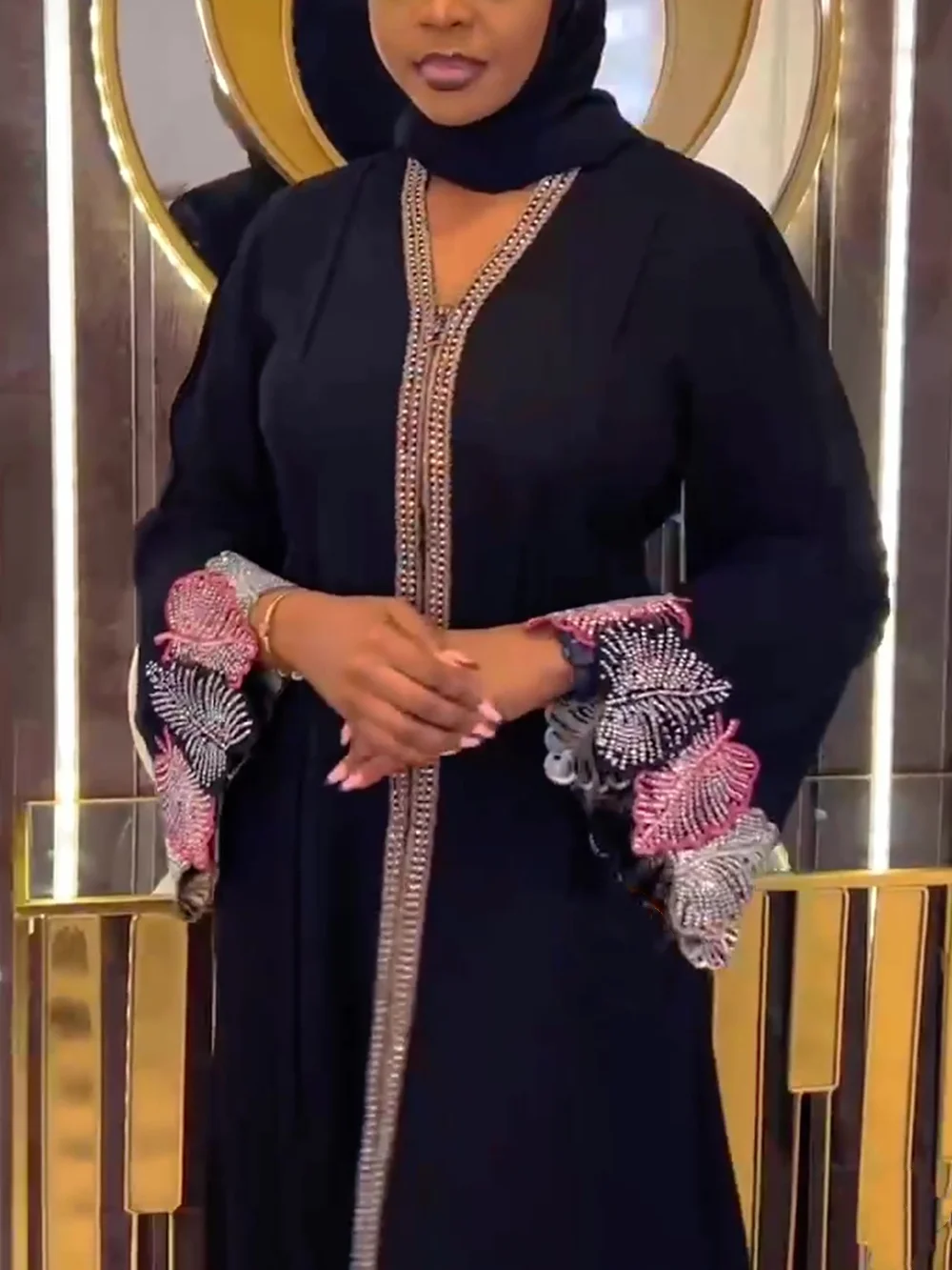 عبايات للنساء دبي فاخر 2025 فساتين راقية إسلامية أ...