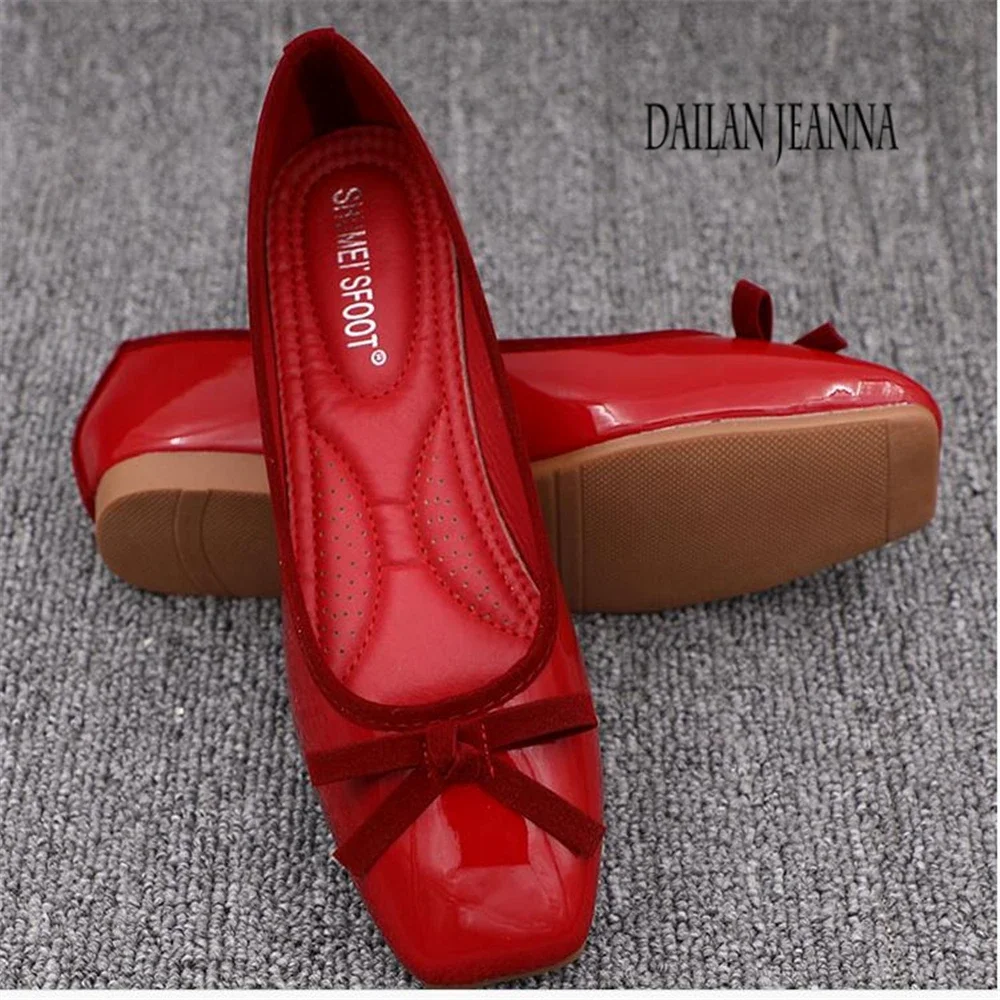 fashion new square square flat bottom with version of single shoes, female float shoes big code 41 soft bottom all around