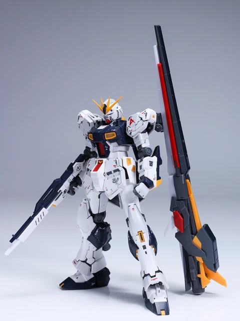 1/144 RG NU Gundam