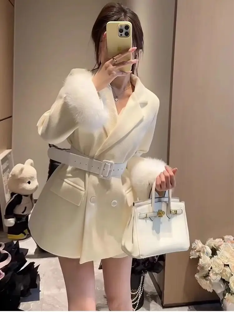 

2023 New Autumn Winter Korean Style Loose Padded Suit Jacket Elegant and High-End Feather Long Sleeve Wool Suit Jacket for Women