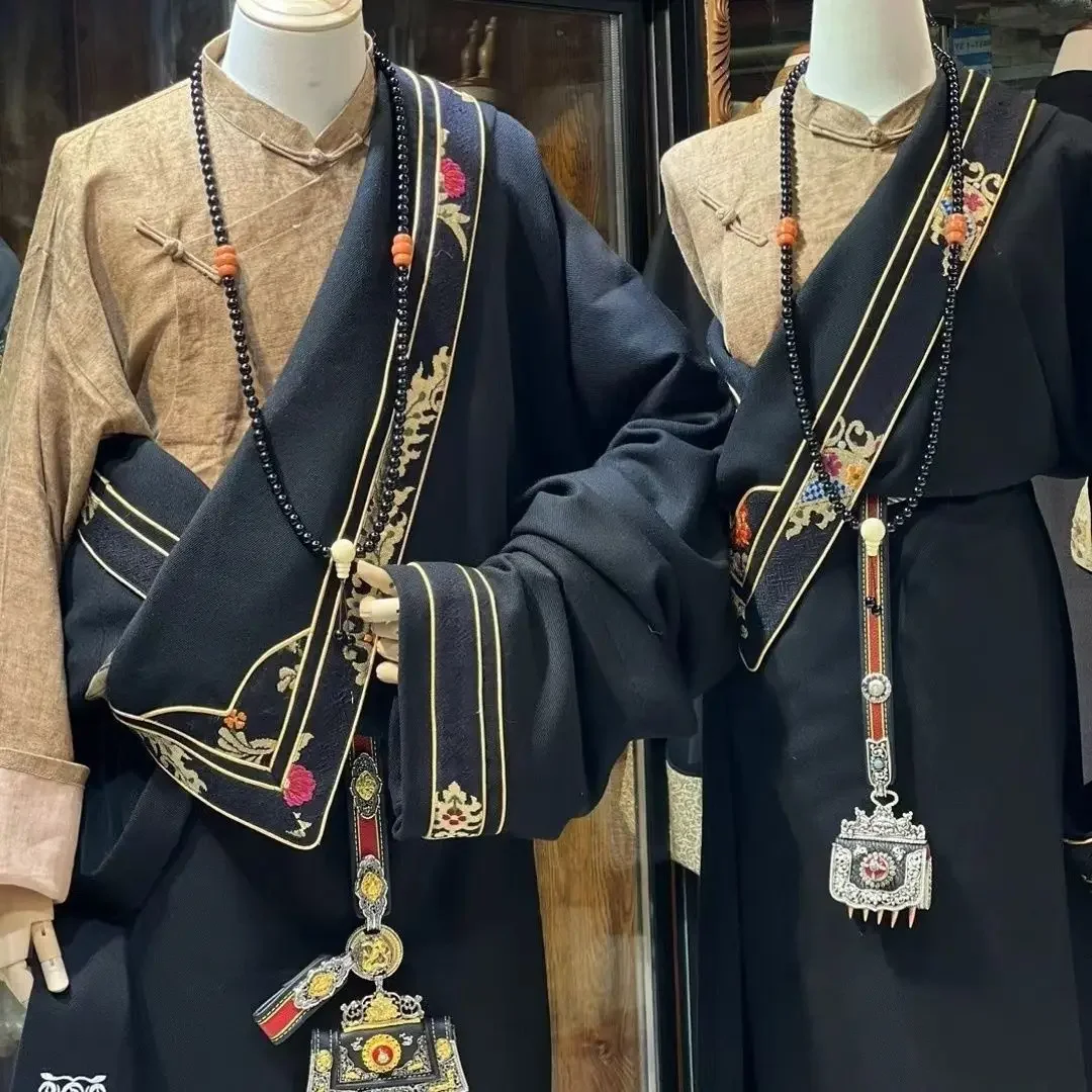 new couple Tibetan robes men and women ethnic style