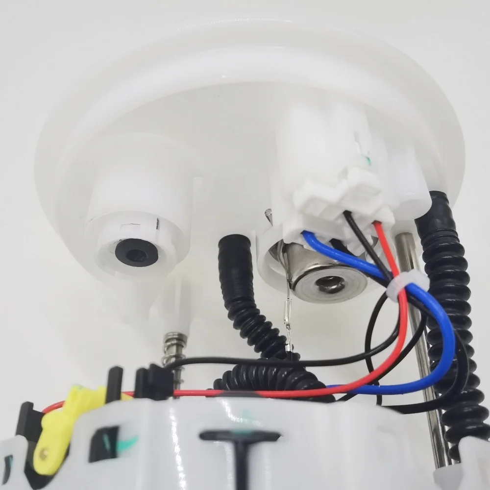 77020-02070 7702002070 Fuel Pump Assembly For Toyota Avensis 2009