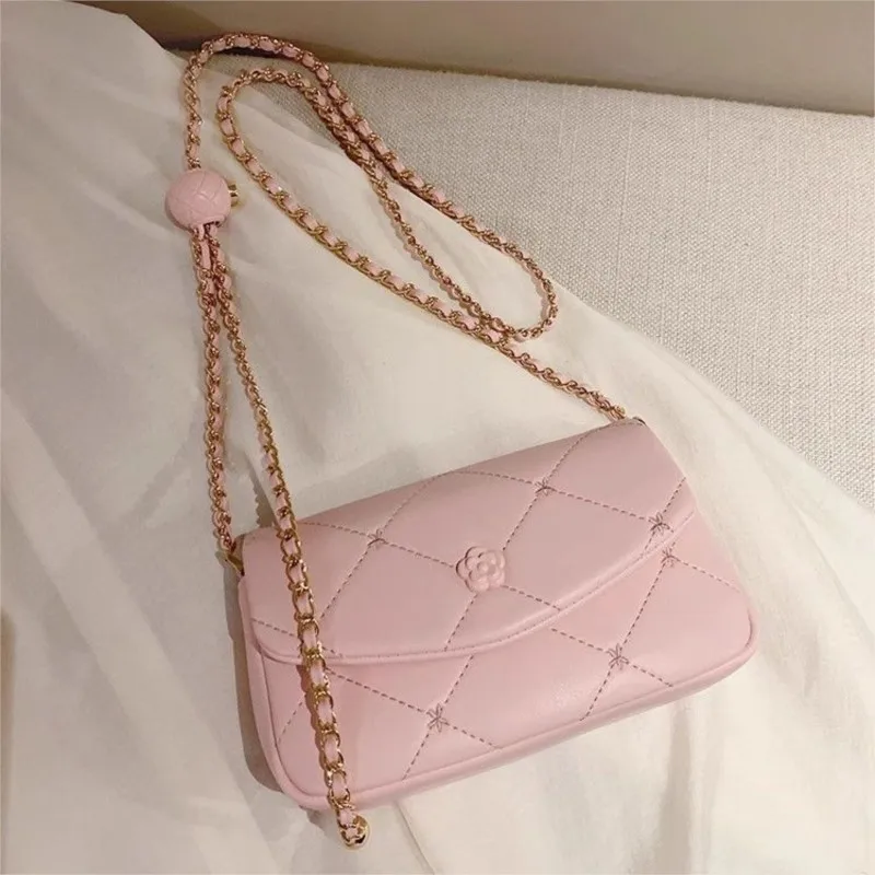 Sweet Cute Quilted Shoulder Bag Women Camellia Chain Solid Color Crossbody Bag Ladies Stitching Leather Small Square Luxury Bags