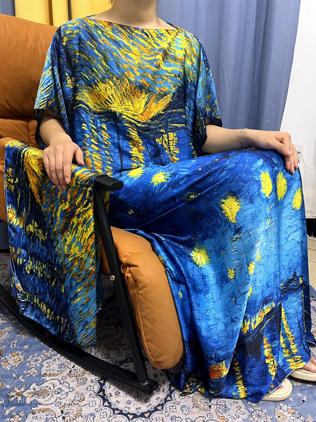 Muslim Abayas For Women 2023 Silk fabric Oil Printing Pattern Summer Soft Loose Femme Robe African Nigeria Dress With Headscarf