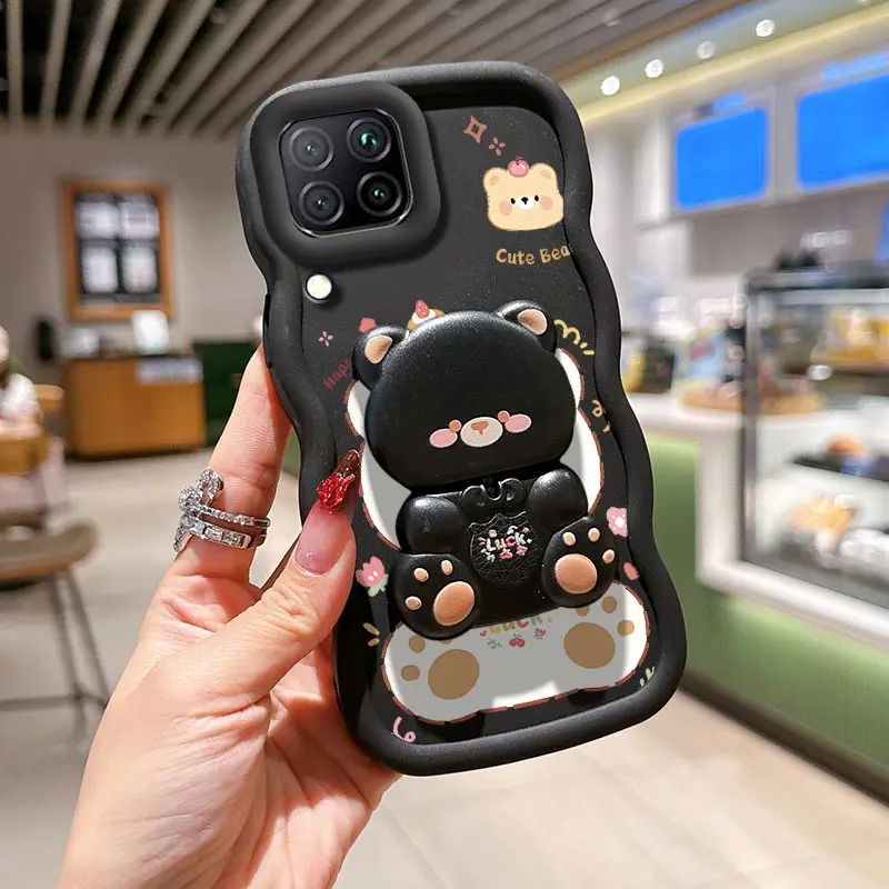Wavy Silicone Phone Case with Naughty Cat Bracket Design