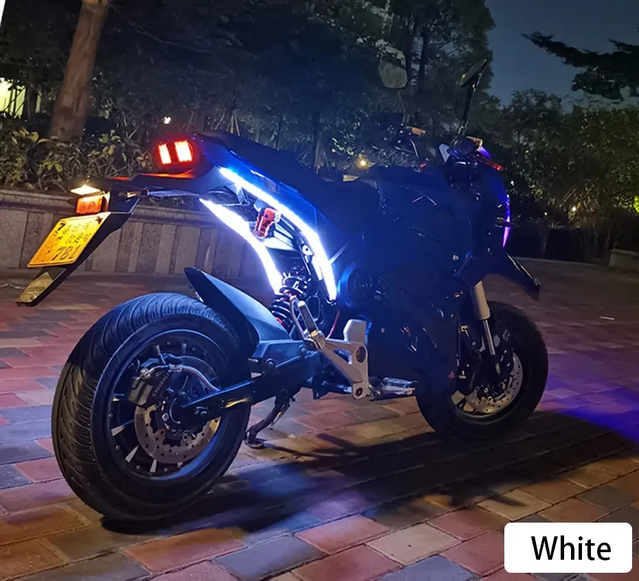 มอเตอร์ไซค์ติดตั้งแถบไฟ LED DRL มุมมองด้านหน้า
