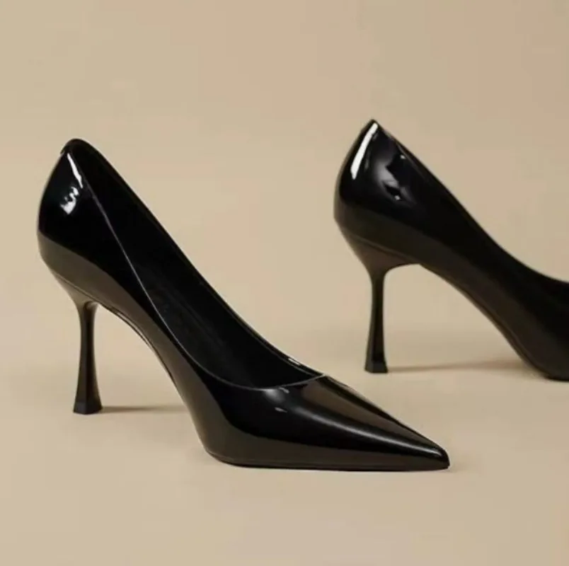 S2733498d77cd409e94e98a516a2b742e8jpg Shoes Store