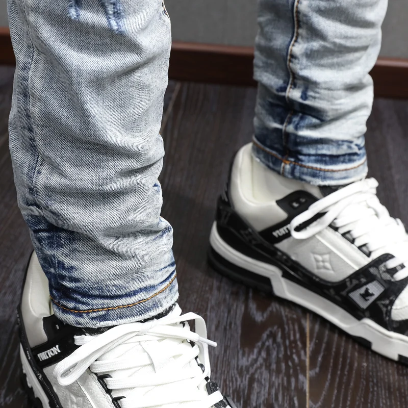 High Street Fashion Men Jeans Retro Light Blue Elastic Skinny Fit Ripped Jeans Men Patched Designer Hip Hop Brand Pants Hombre