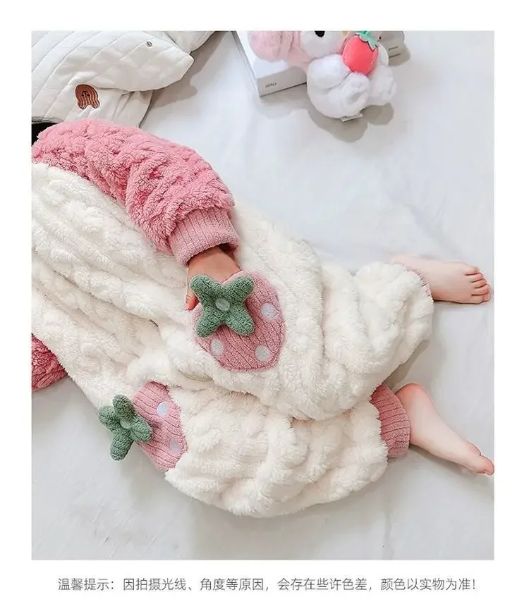 Girls' Sleeping Pajamas Coral Fleece Winter Thick Version Baby Anti Kick Autumn and Winter Children's Flannel Cute Jumpsuit