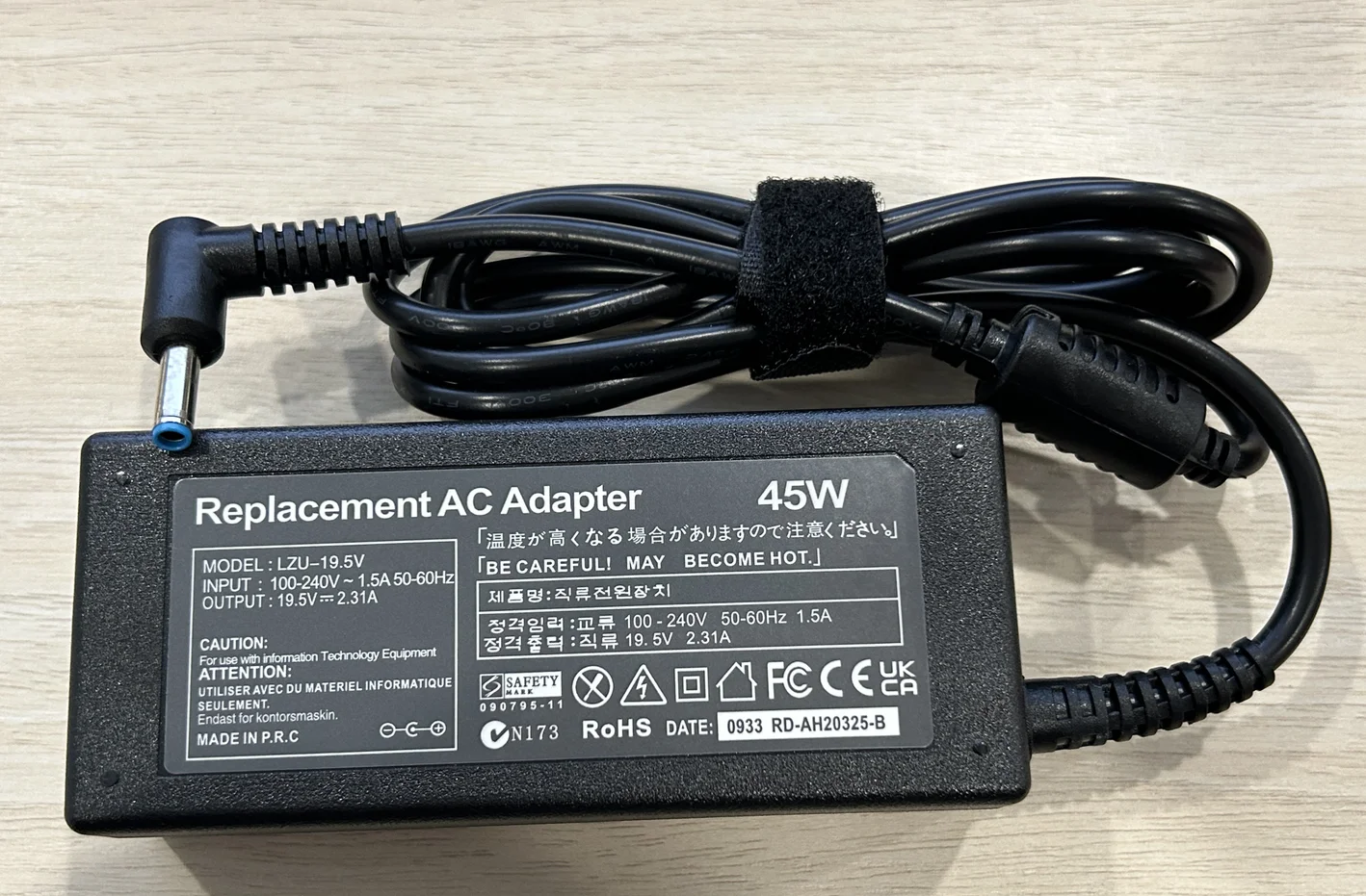 20 Pz 19.5V 2.31A 45W 4.5*3.0Mm Per Hp Laptop Charger Adapter Stream X360 13 14 Pavilion 854054-001 741727-001 740015-001