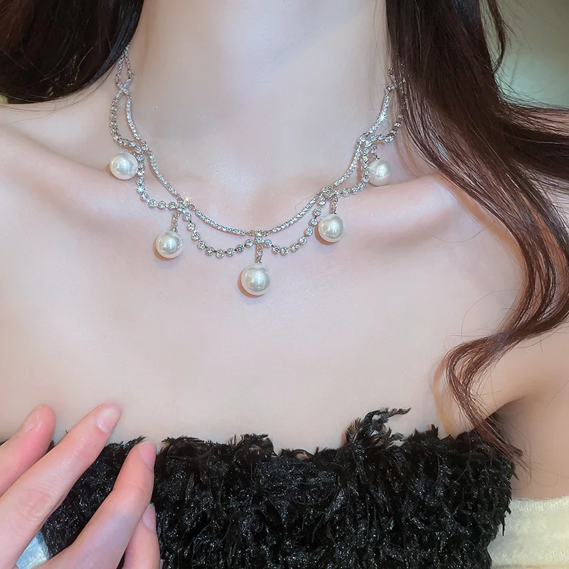 

Pearl Tassel Crystal Double Layer Clavicle Chain Necklace