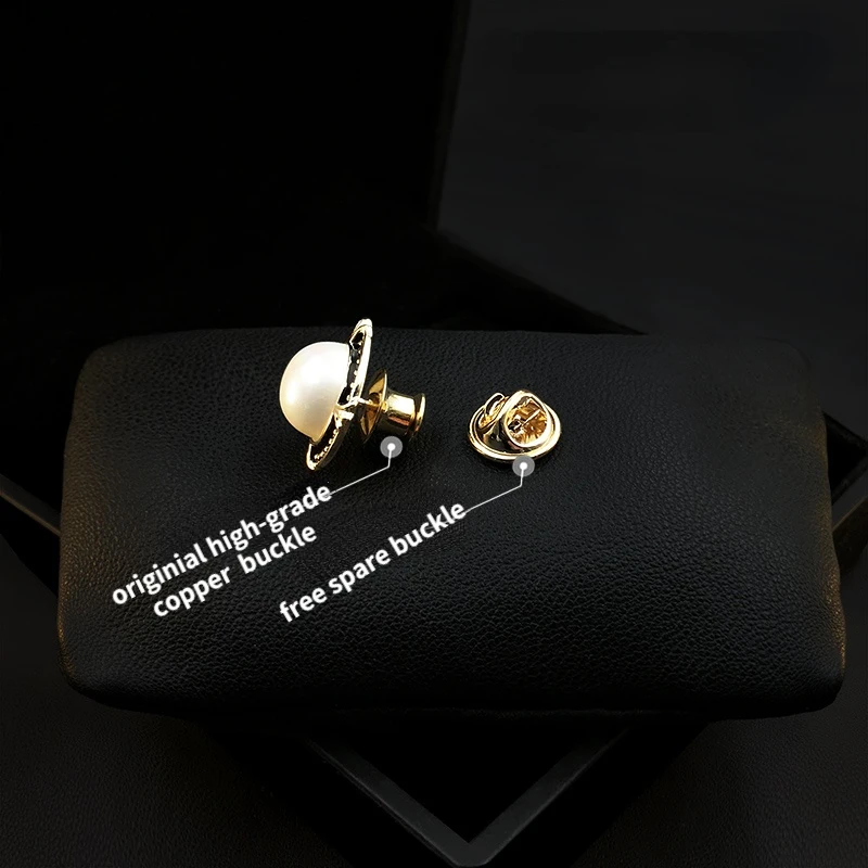 Upscale Retro Small Brooch Exquisite Women's Fixed Collar Pins Simple Versatile Design Sense Neckline Accessories Pearl Jewelry