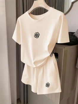 Women's Casual Outfit, a Must-Have for Trendy Looks, Summer Light Luxury Elegant Style Camellia Line Print T-Shirt and Shorts Two-Piece Set, Round Neck Drawstring Loose Fit Slimming Everyday Streetwear Set, Women's Clothing 1