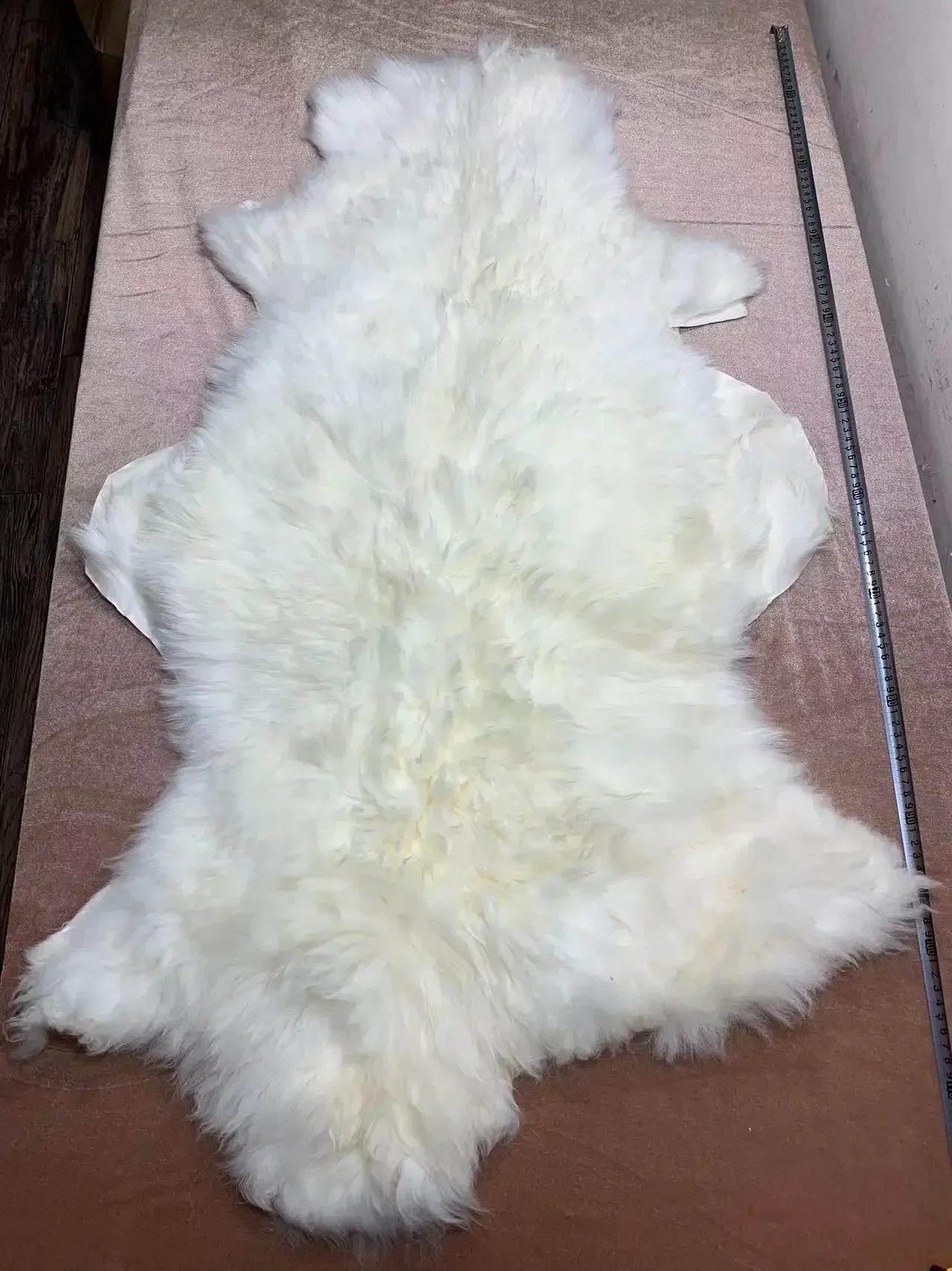 Fur Fabric Whole sheep fur cushion