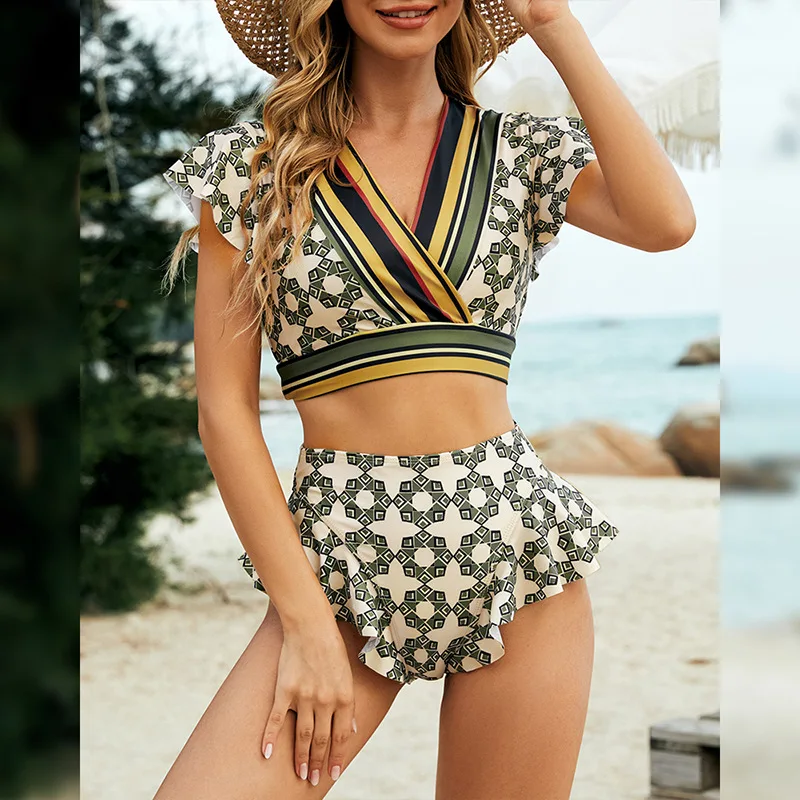 

High Elasticity Split Bikini Swimsuit Set Sexy Triangular Ruffle Edge Backless Strap V-neck Beach Vacation Swimsuit Women