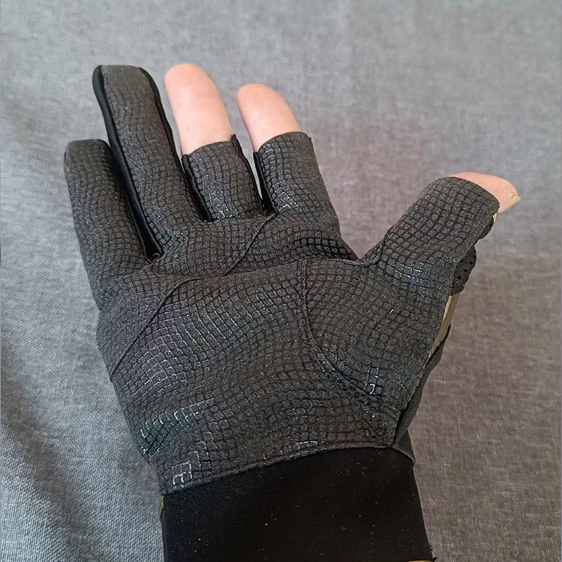 Gamakatsu Winter Fishing Gloves Anti Slip 3 Finger Cut Leather Gloves Outdoor Sports Camping Hiking Cycling
