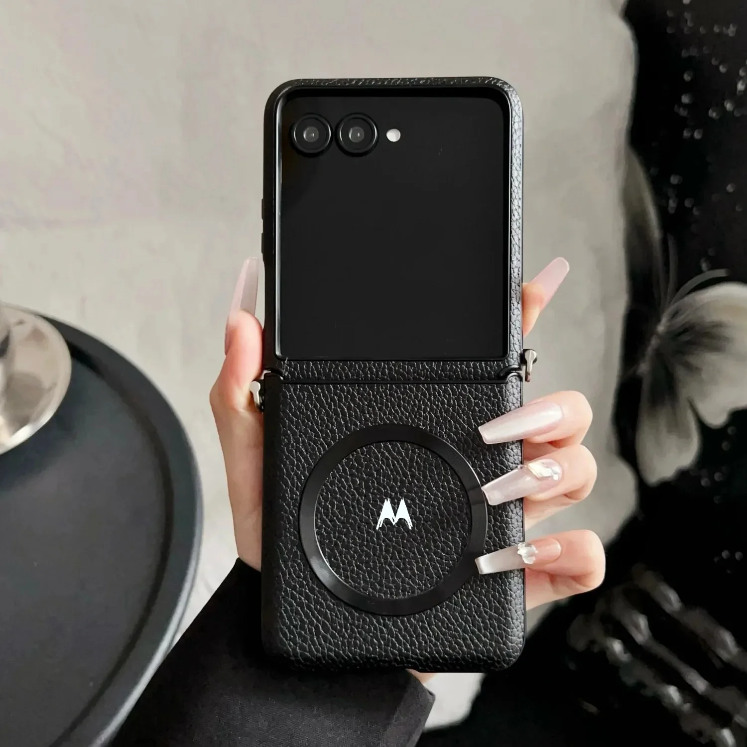 Luxury PU Leather Magnetic Shockproof Cover with Magsafe Wireless Charging