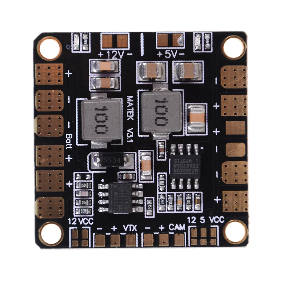 Gros plan sur les connecteurs d'entrée et sortie de la Carte de Distribution d'Énergie PDB 36x36mm avec BEC 5V et 12V pour FPV Drone.