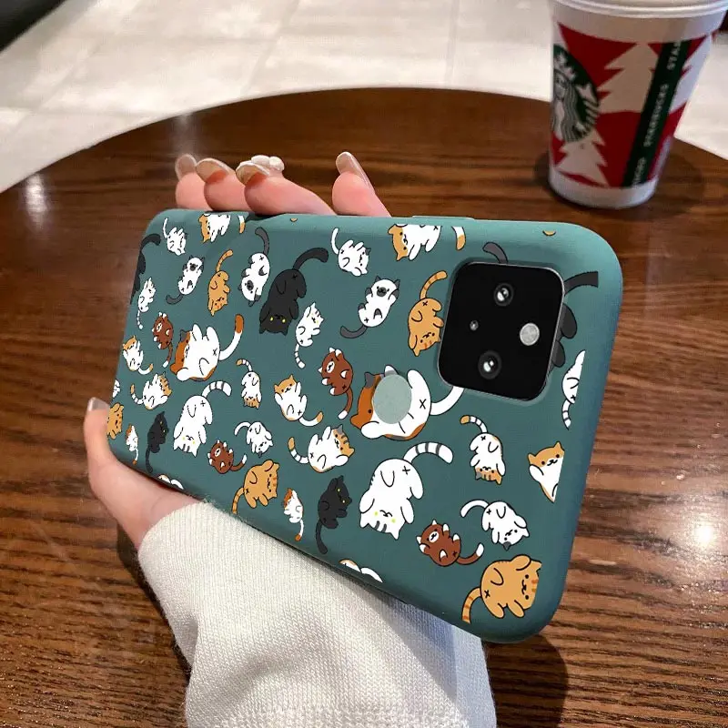 Lively Kitty Bracelet Silicone Phone Case Cover