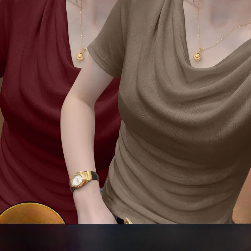 Burgundy + mocha color