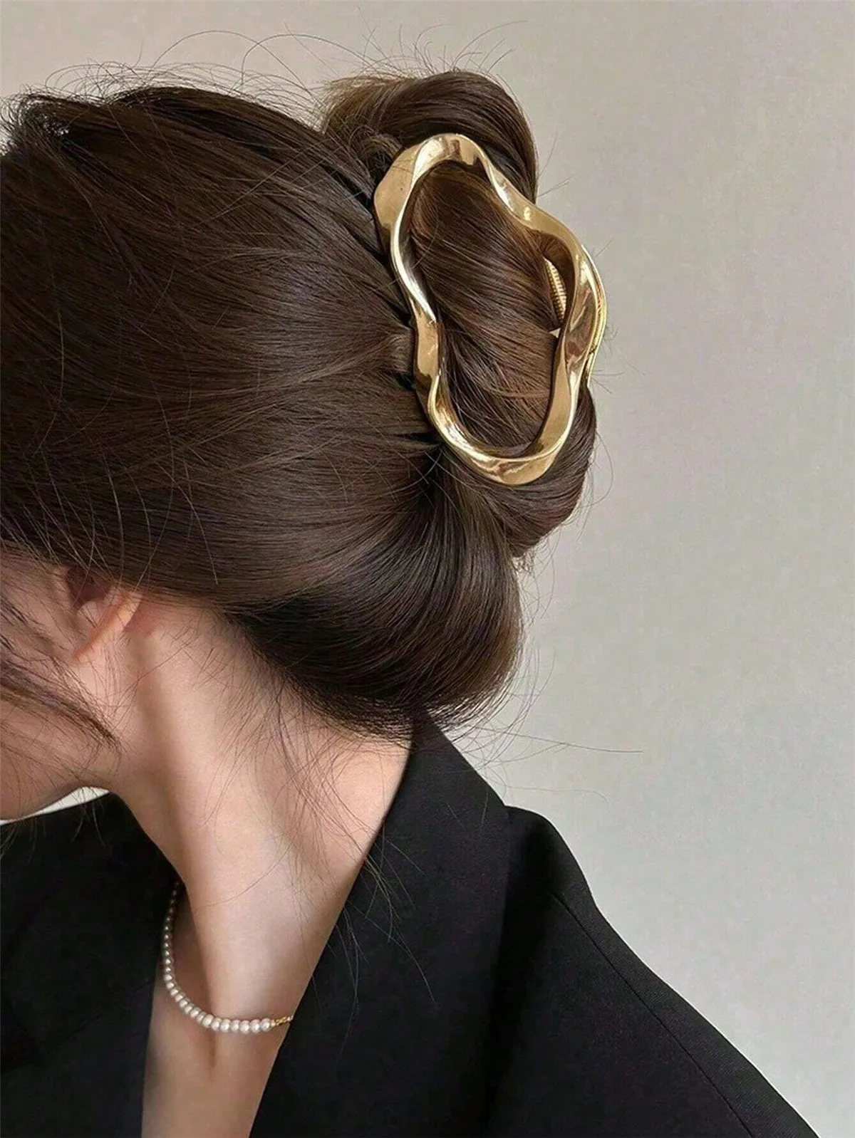 1/2 Stück modische, minimalistische, hohle Haarklammer, einfarbig, elegantes Haar-Accessoire, geeignet für den täglichen Gebrauch von Frauen – Detail 2