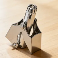 Tondeuse manuelle pour poils du nez en acier inoxydable, outil de toilettage des poils nasaux lavable unisexe 2