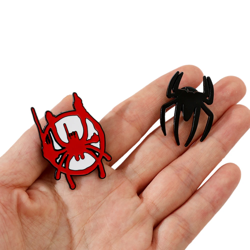 Creative Cartoon Brooch Personalized Spider Shaped Enamel Pin Backpack Clothing Jewelry Metal Badge Accessories Gift 2 Pcs enamel pins metal brooch enamel brooch