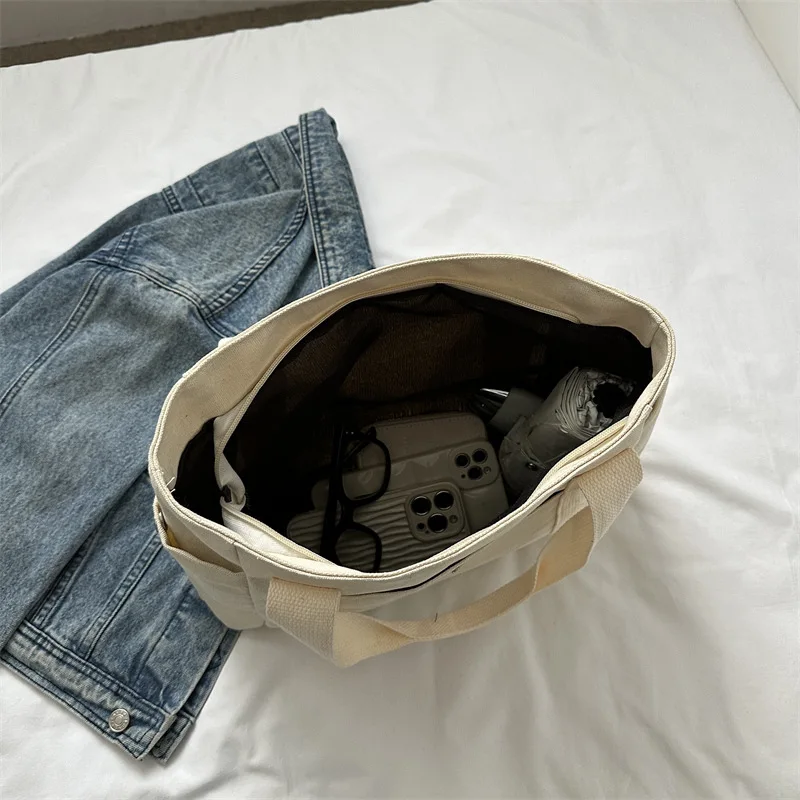 Canvas Tote Bags for Women Simple Mori Girl Popular Design Large Capacity Pocket Shoulder Bag All-match Student Commuter Handbag