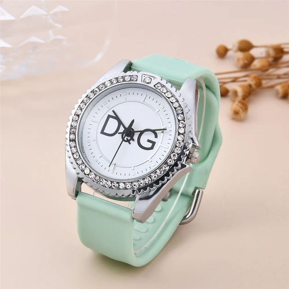 Luxury Brand DQG Women's Watch Leather Strap Rhinestone Inlay Dial Fashion Quartz Watch for Women Gift Clock images - 6