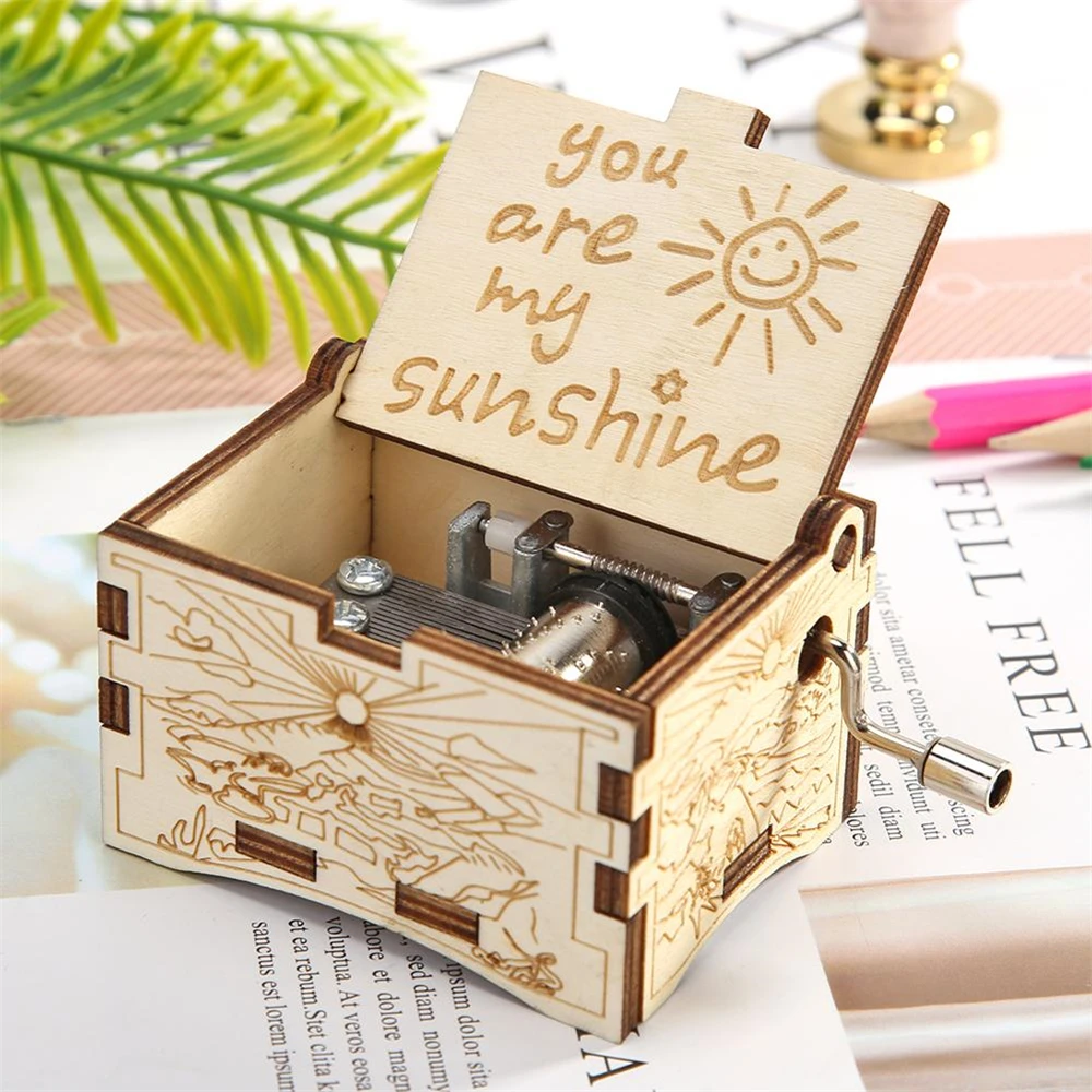 You Are My Sunshine Music Box Engraving Pattern Wooden Hand Cranked Musical Box Birthday Present Mother's Day Gifts for Mom