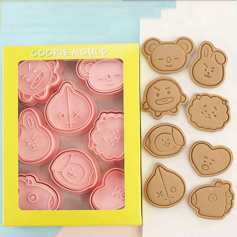 Cookie Cutter Baking Mold Cookie Mould Baking Decorating Tools Cookie Maker Press Kit 8Pcs/set Cute Cookie Cutters Plastic 3D Cartoon Pressable Biscuit Mold Cookie Stamp