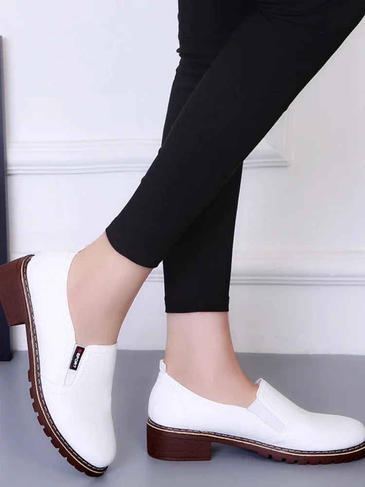 2023 Women Flat Female Loafers Ladies Round Toe Shoes Women's Fashion Slip On Footwear Woman Solid Spring And Autumn Plus Size