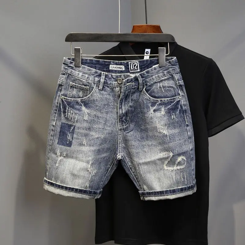 Men Jeans Korean Luxury Clothing Men's Summer Denim Knee Length Shorts Fashion Designer Ripped Hole Cowboy Korean Slim Short Pants